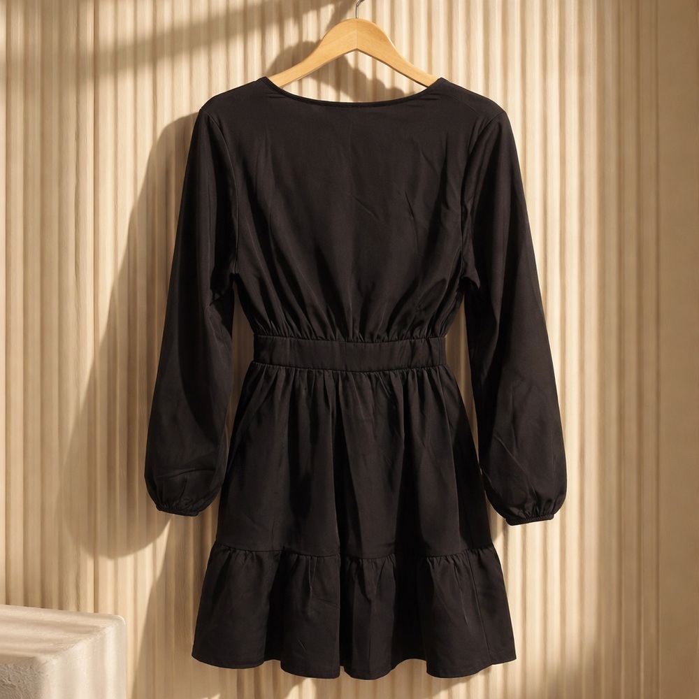 Cupshe Black Long Sleeve V-Neck Mini Dress - Picture 2 of 7